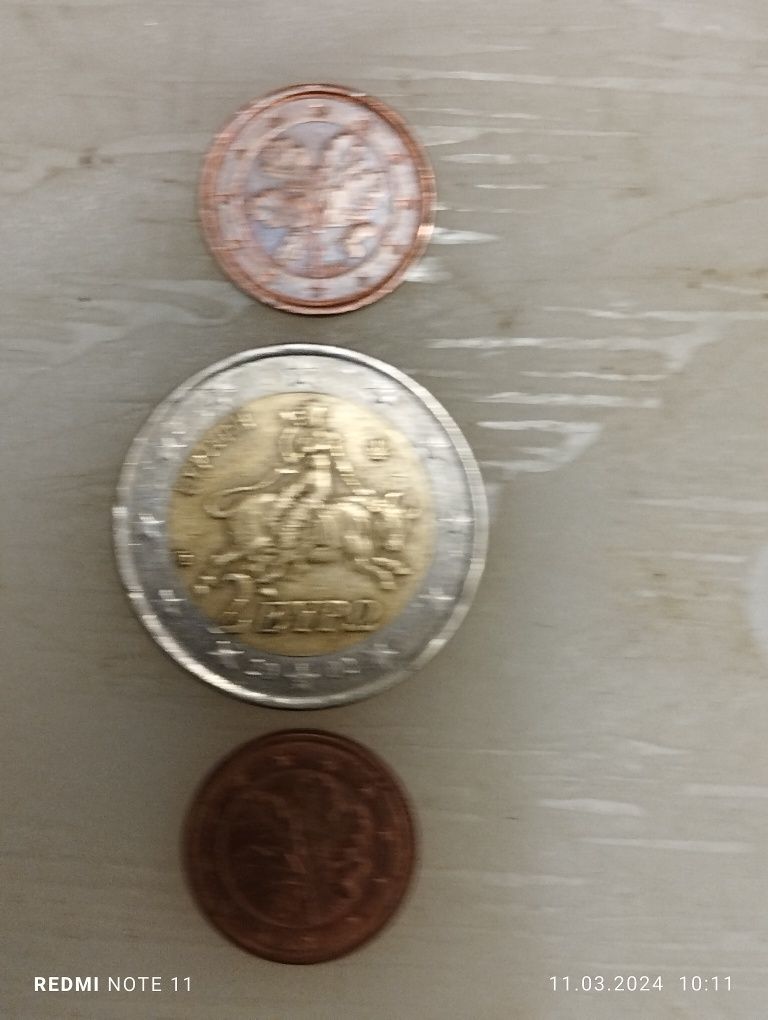 Продавам евро монети и центове от 2002 година