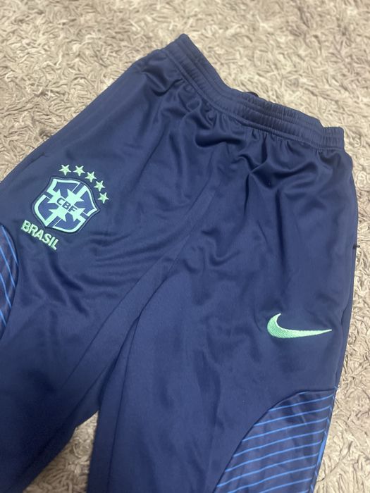 Nike Brazil tracksuit marimea S-M trening brazilia