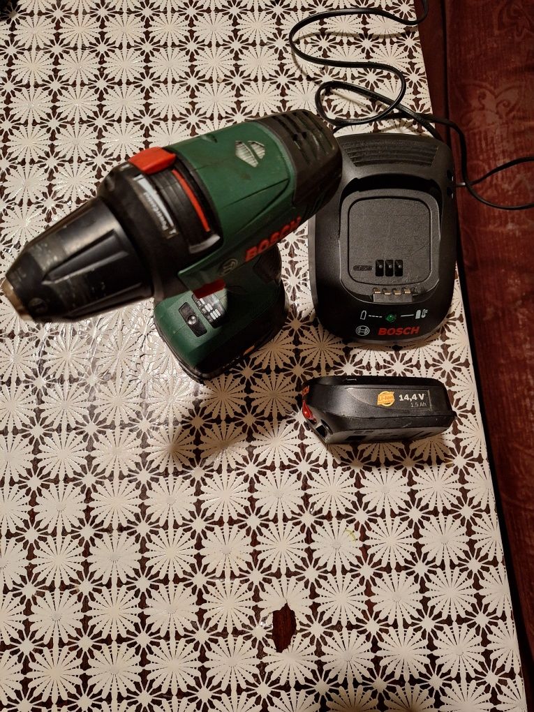 BOSCH Винтоверт Li-lon 1.5 Ah