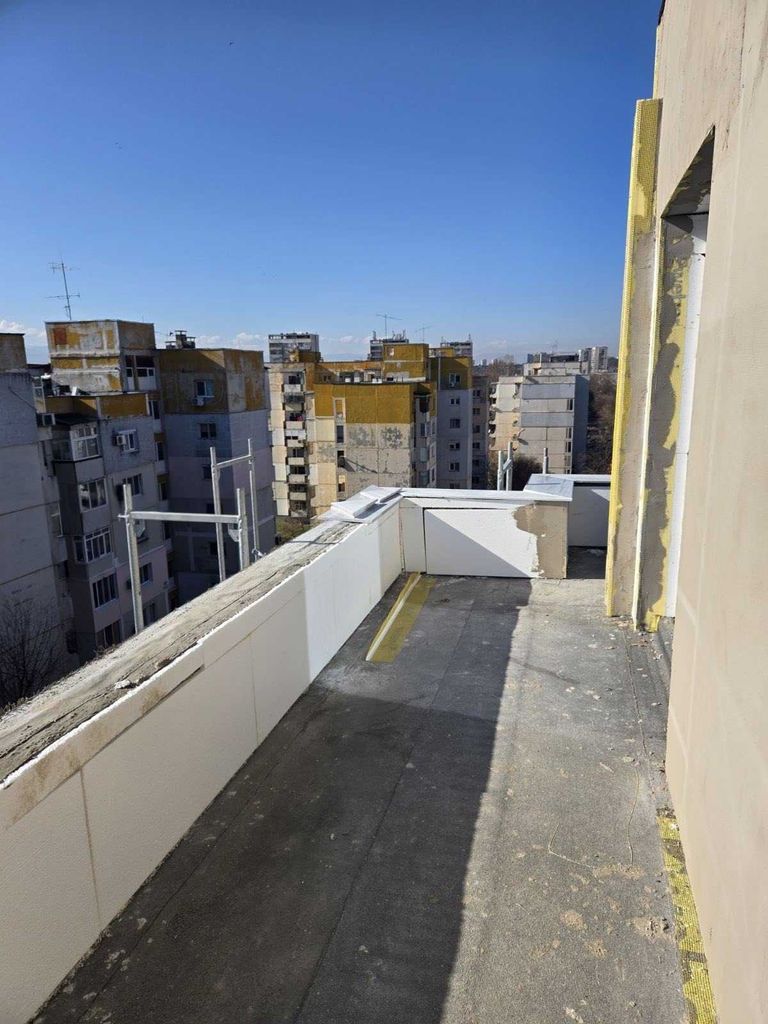 Продава се Двустаен апартамент в Пловдив, Гагарин - 72 кв.м за 1084 €/кв.м - Снимка #10