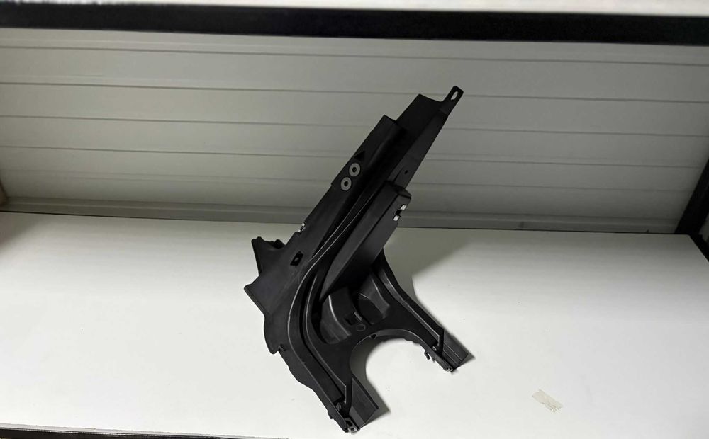 Suport Far Dreapta BMW X5 E70 – original – 2009 – NOU