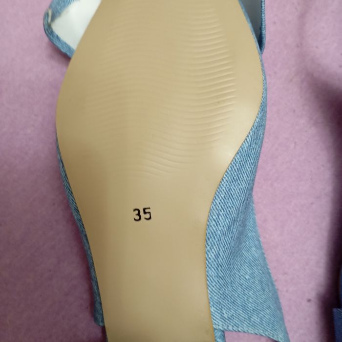 Обувки дамски 35 номер