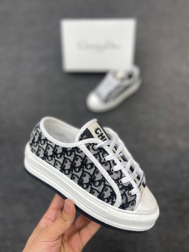 Дамски кецове Dior