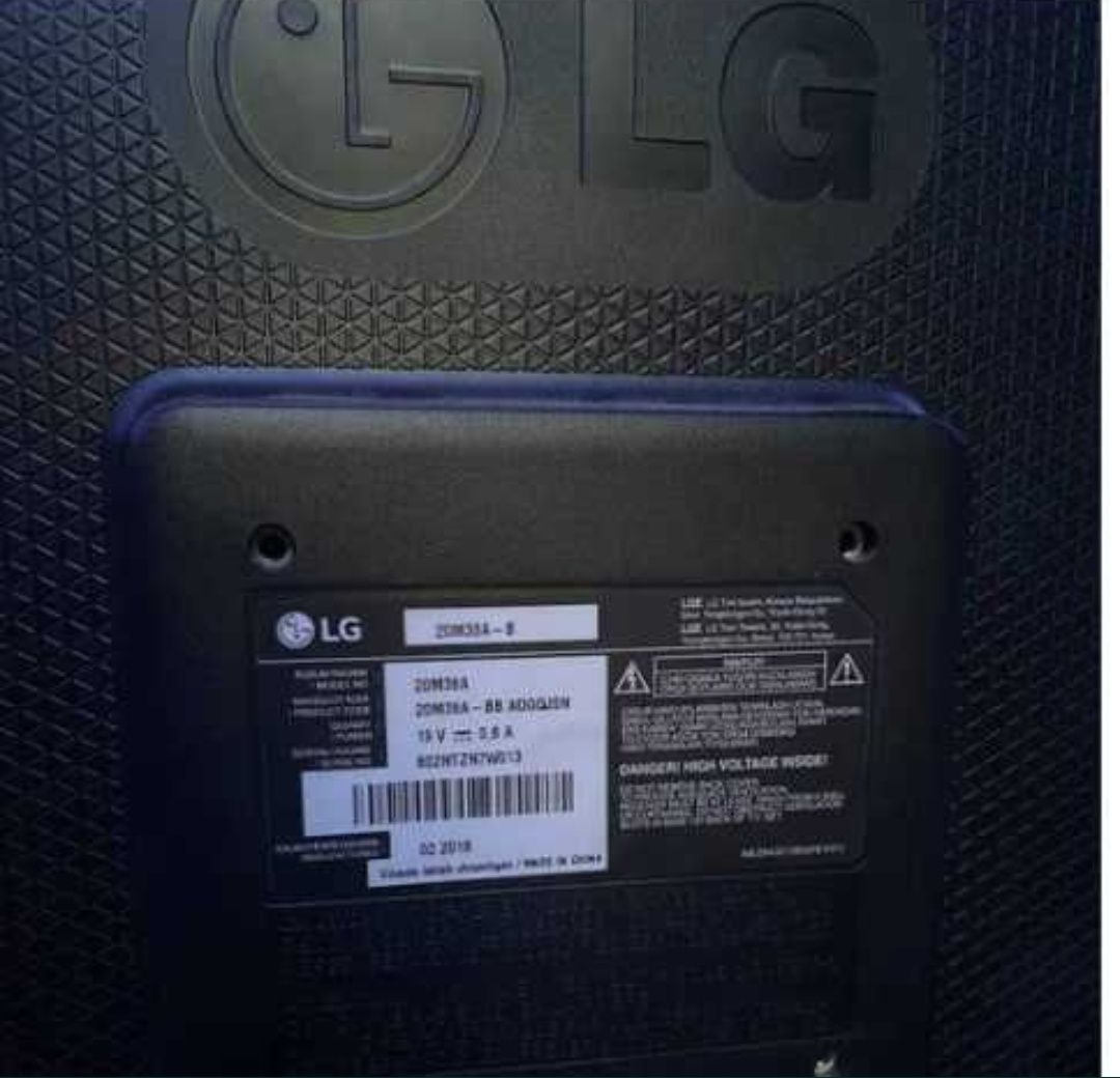 Монитор сотилади 19 LG идеал