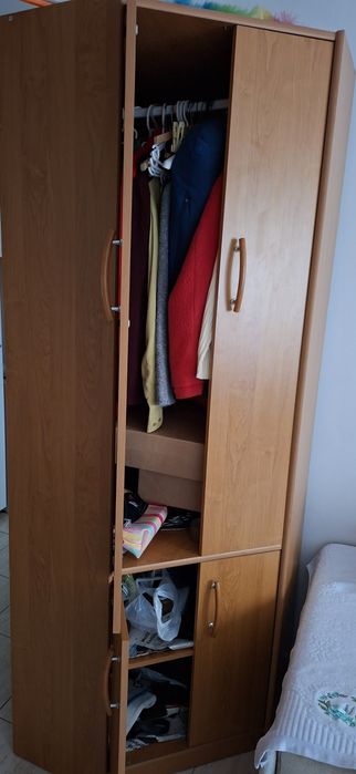 Mobila,dulap de colt