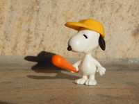 Jucarie figurina cainele Snoopy baseball colectia Kinder anii 1990