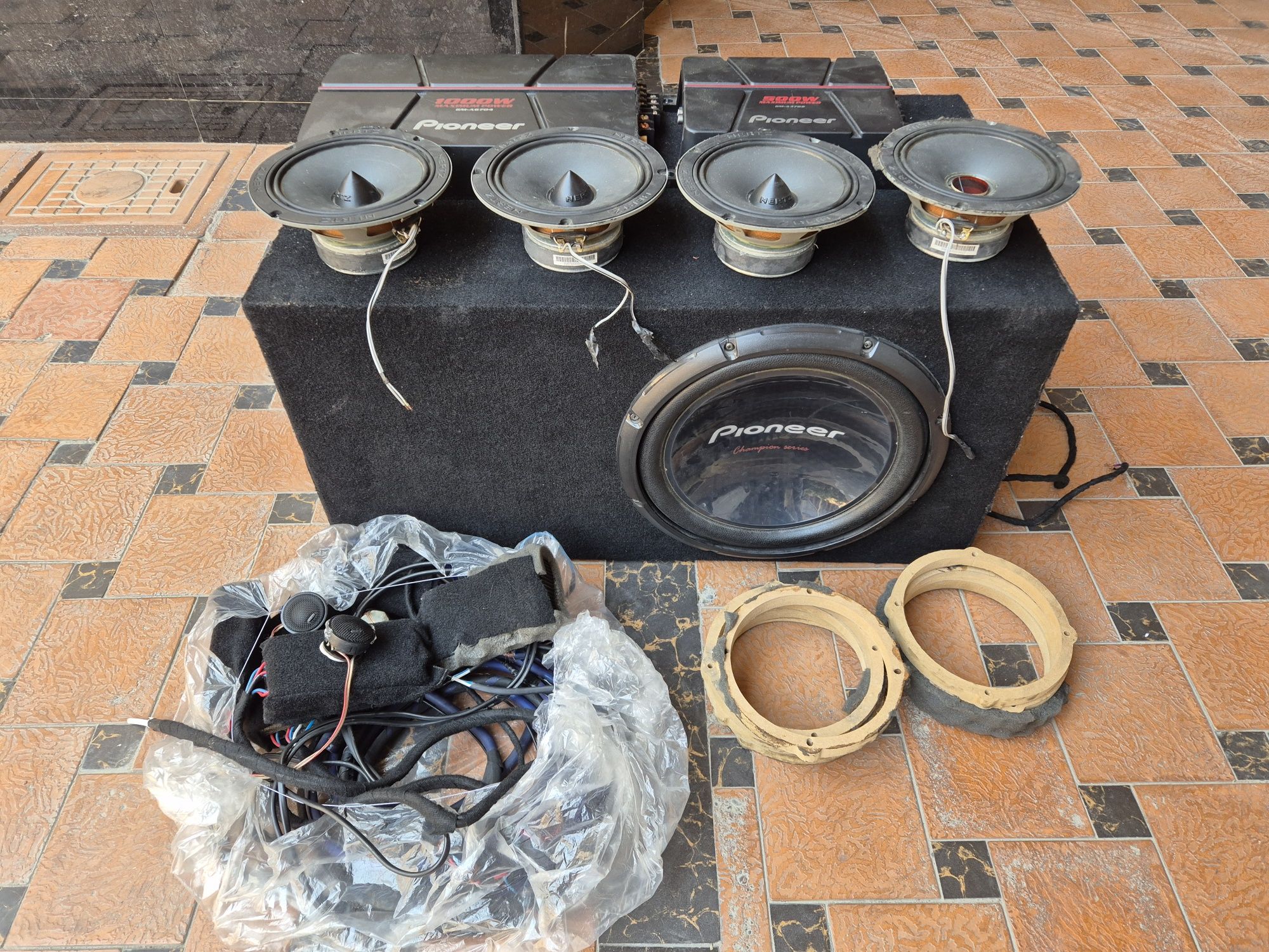 PIONEER   HERTZ  audio sistem