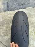Bridgestone Battlax S21R
210/60/17.