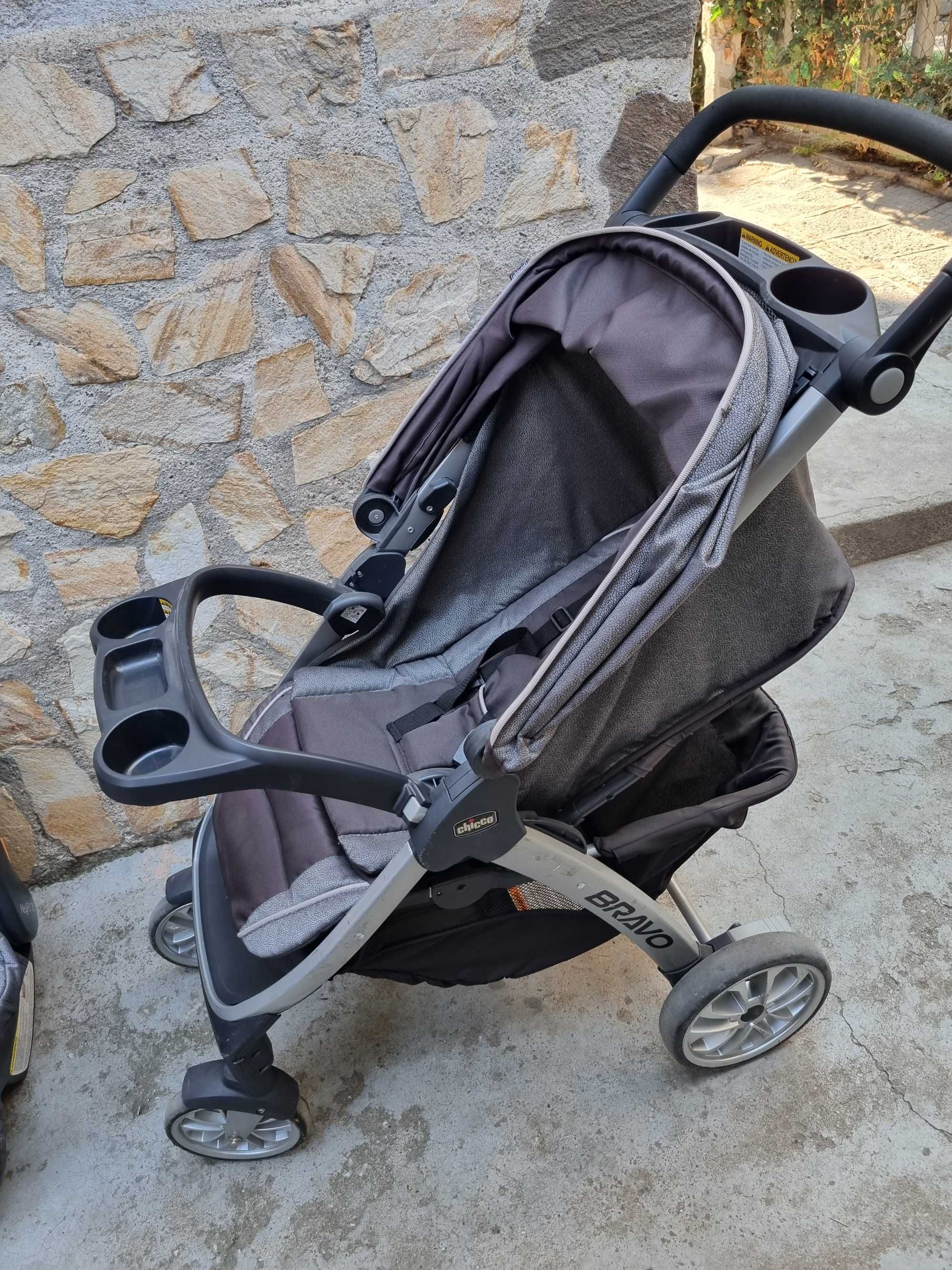 Количка Chicco Bravo