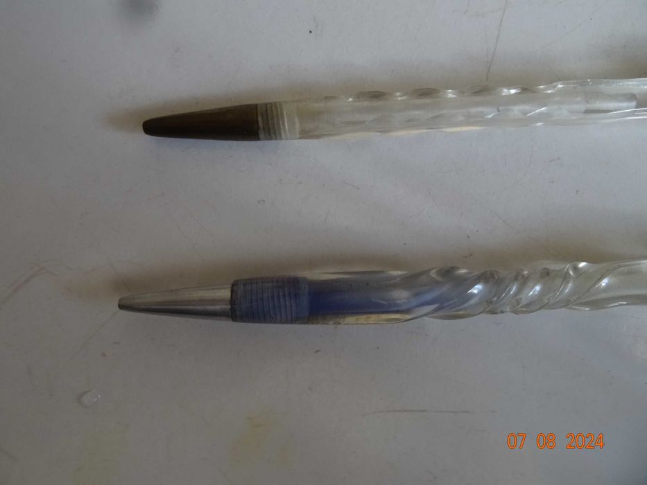 Pixuri lucrate manuate ,artizanal, In Penitenciar