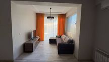 Продаётся 2-х комнатная квартира в ЖК Zarafshon City

Ориентир: ул.Боб