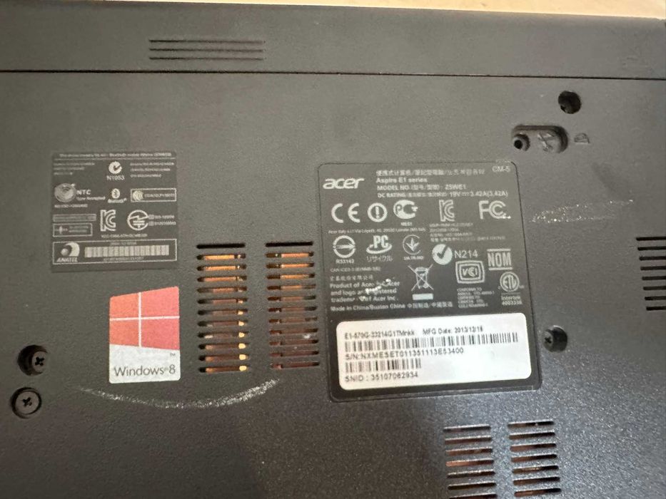 laptop acer aspire e1-570g inte core i3 gen 3 8gb ram SSD Samsung 250g