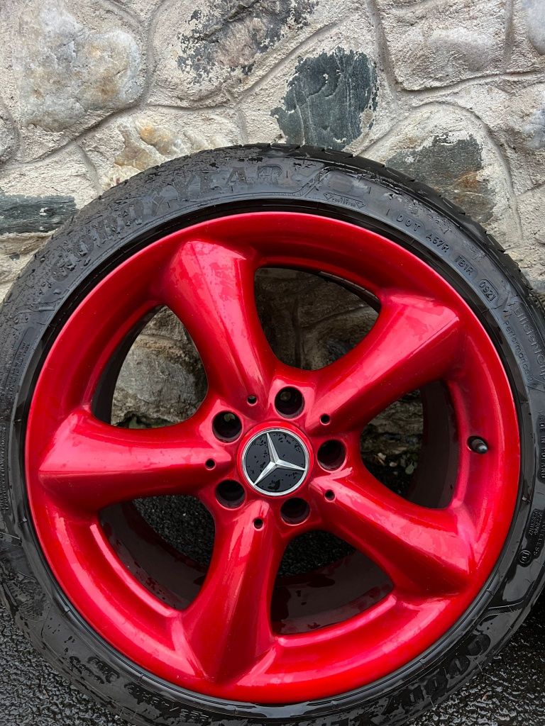 Vând jante R17 Mercedes Candy Red