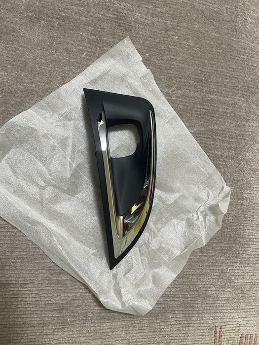 Ornament nou proiector dreapta Peugeot 3008