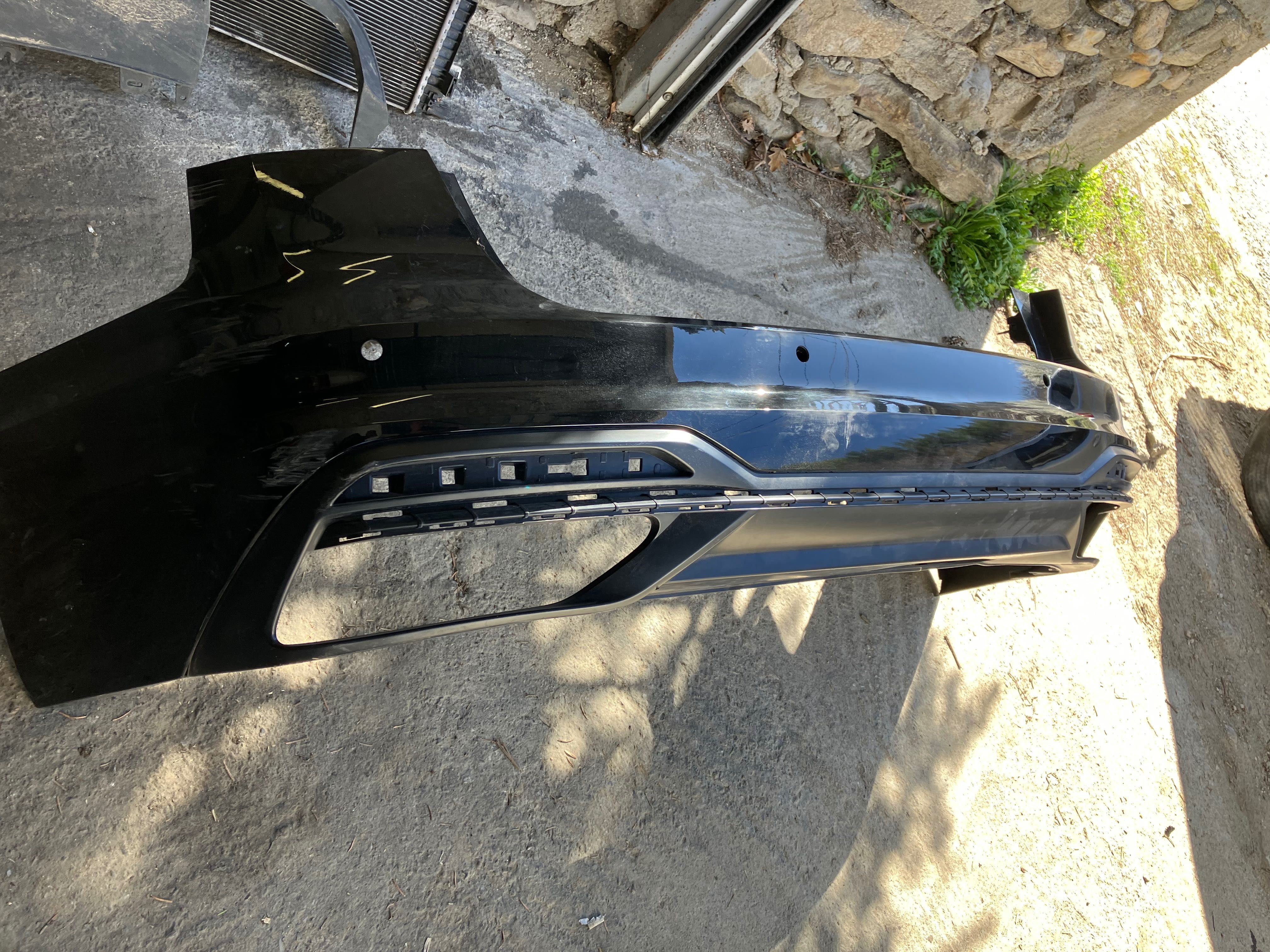 Задна броня за Audi b 9.5 комби!