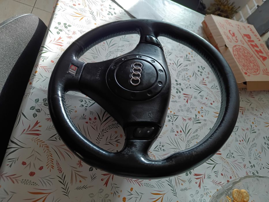 Volan audi A4 b5 cu comenzi