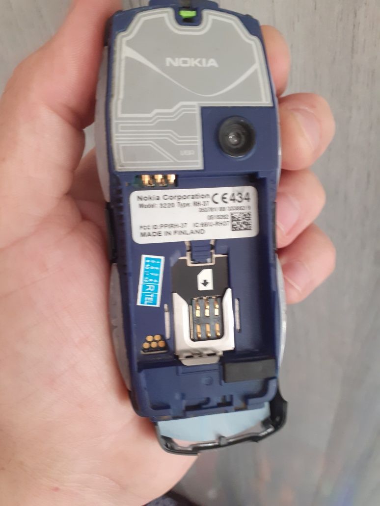 Nokia 3220 sotladi imeya 30 kun