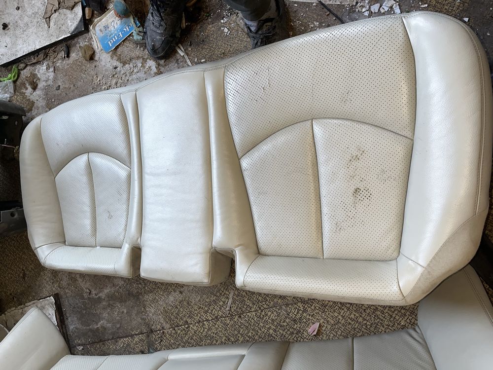 Салон за мерцедес е клас w211