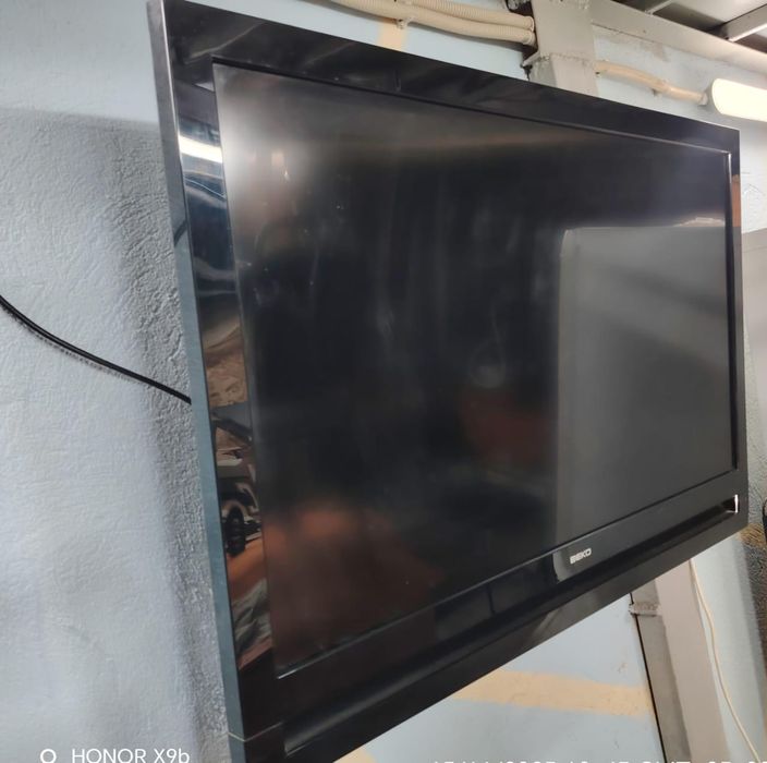 Продам телевизор