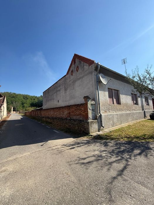 ! OFERTA LUNA OCTOMBRIE! De vanzare Casa + Teren 3151m2