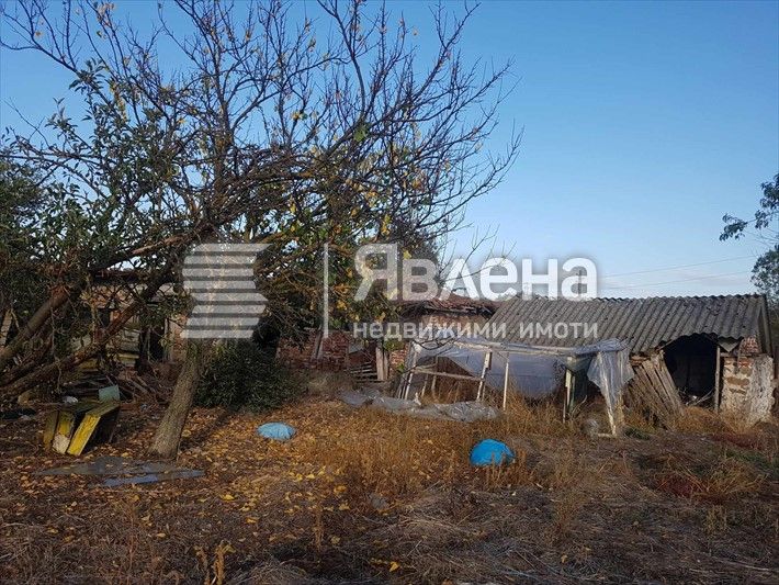 Продава се Къща в с. Саранско, Област Ямбол - 49 кв.м за 335 €/кв.м - Снимка #1