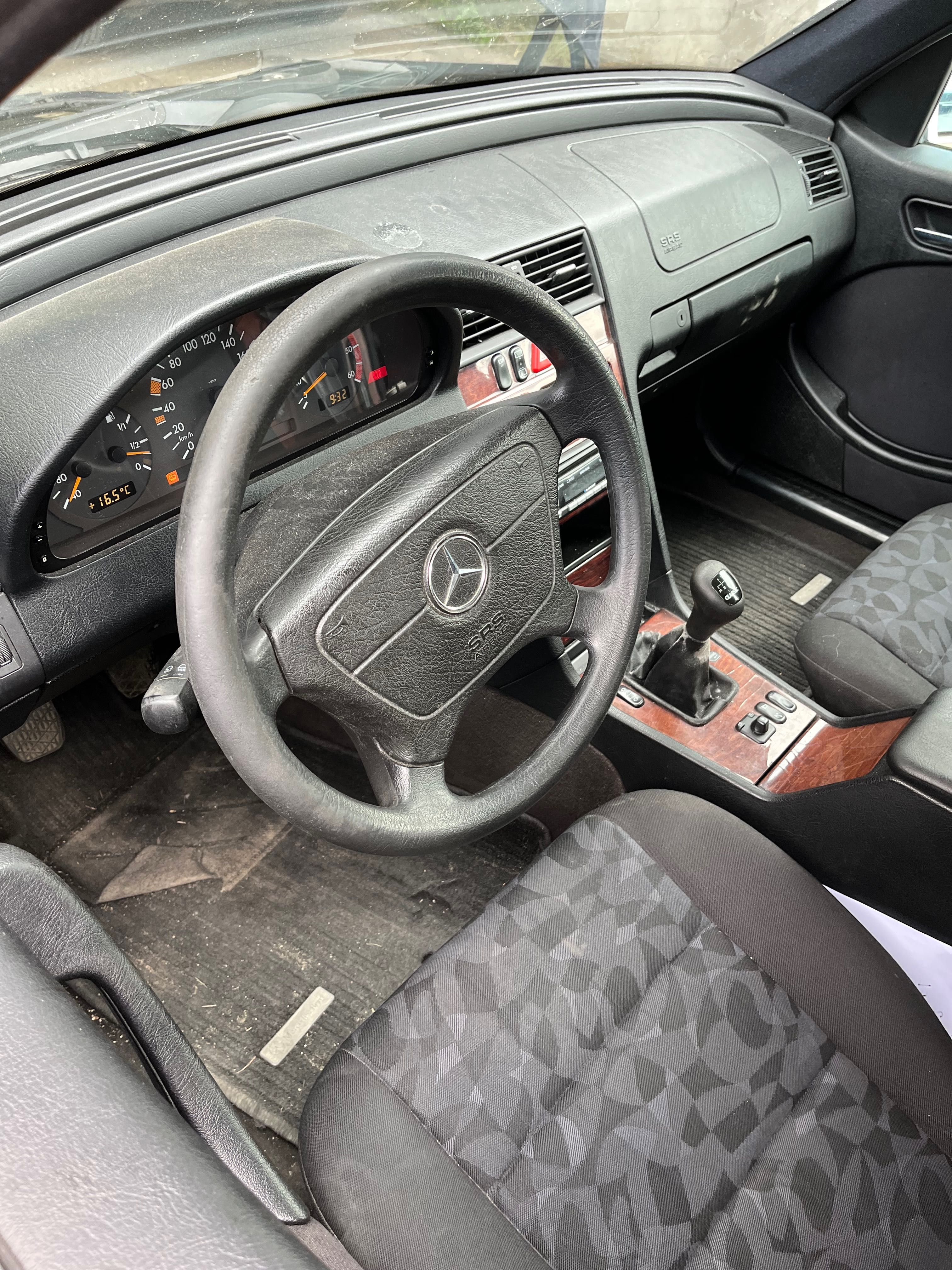 Mercedes C220CDI