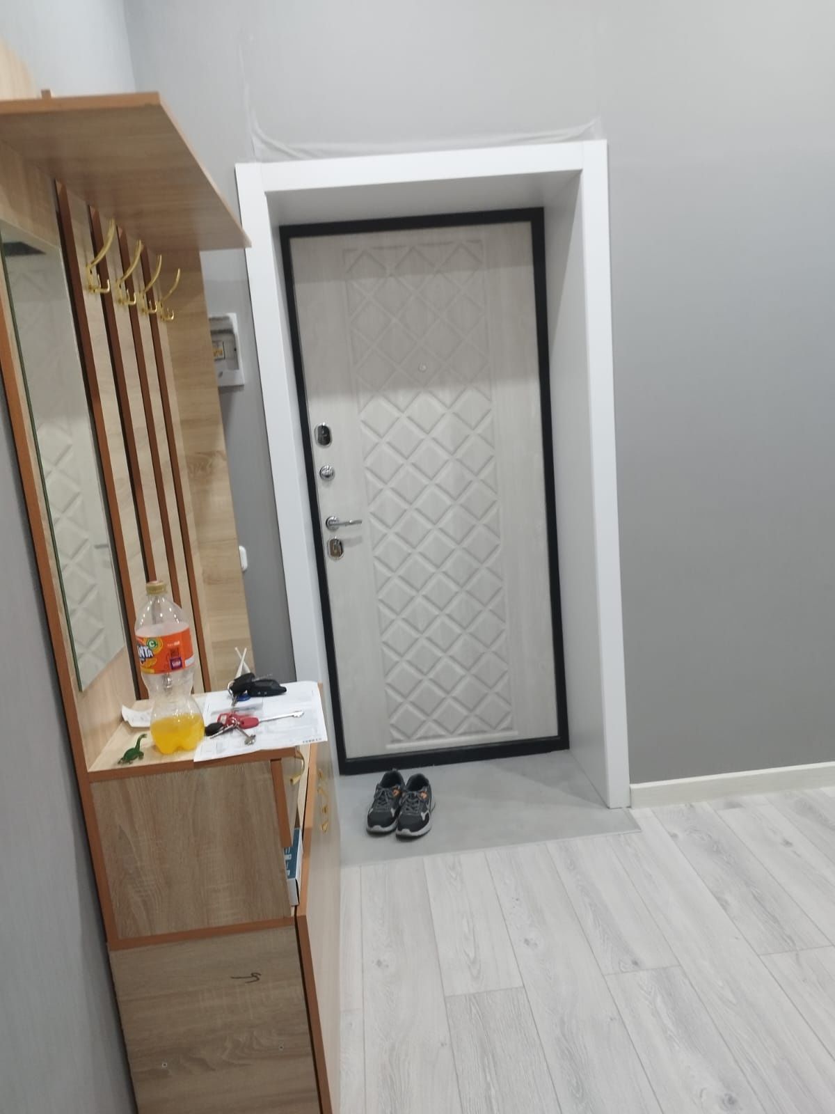 Екі бөлмелі пәтерді ұзақ мерзімге жалға беремін