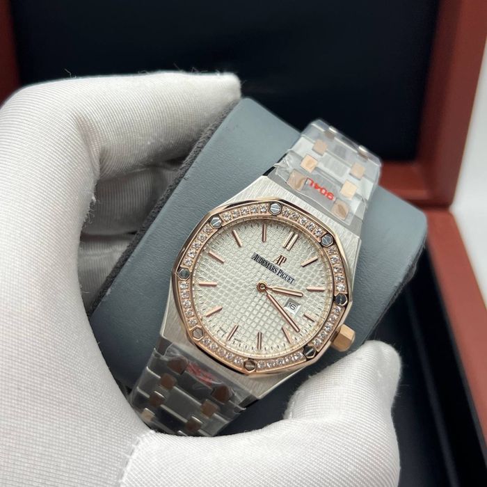 Ceas ap royal oak white dial 33,mm lady