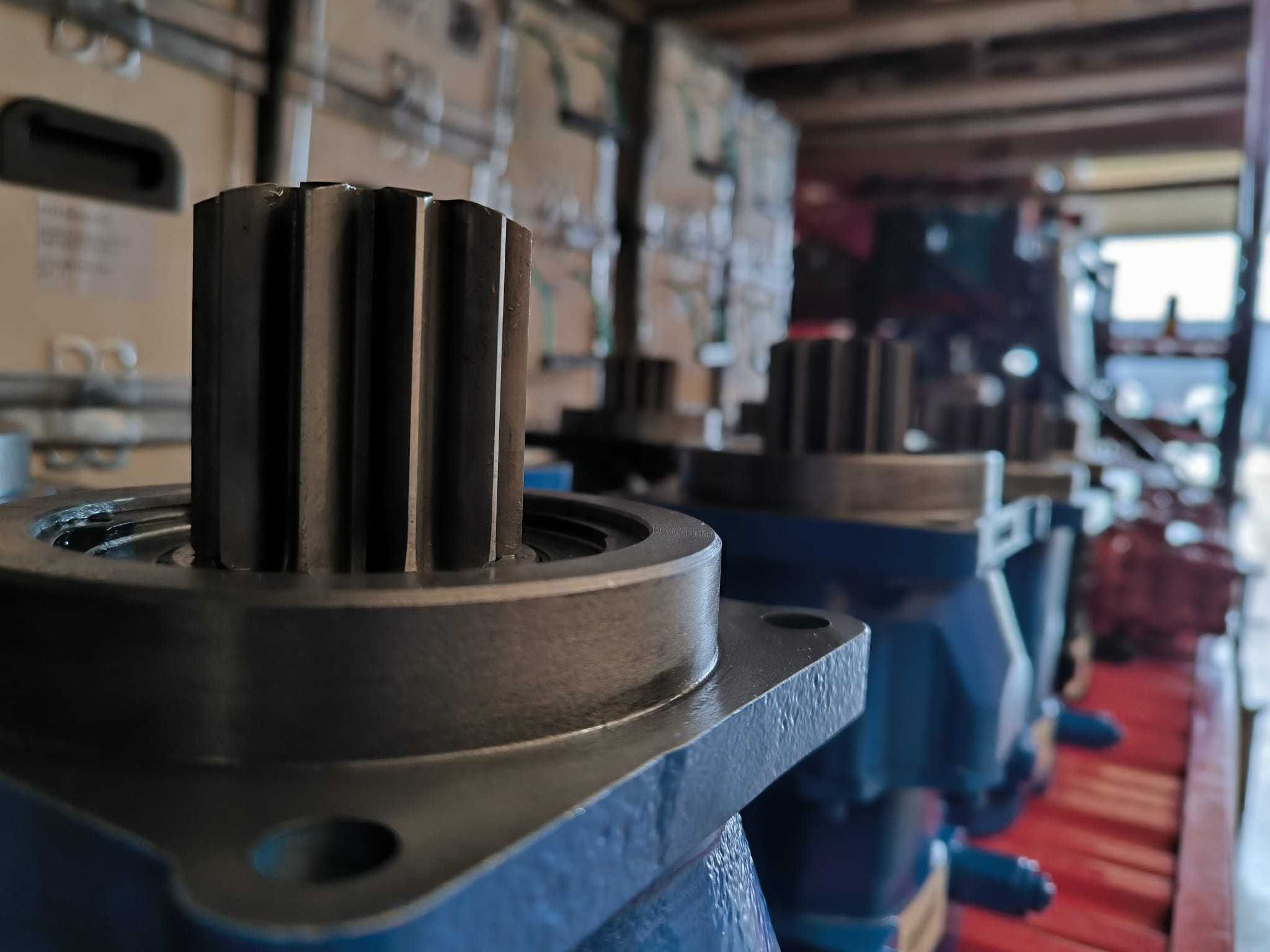 Hidromotor de rotire, reductor de rotire - swing motor - excavator