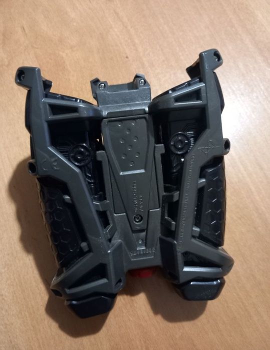 Забавни играчки за момче! Запазени, без забележки.