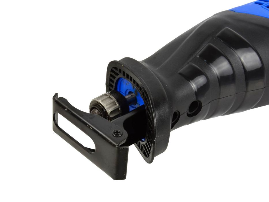 Саблен трион 900W