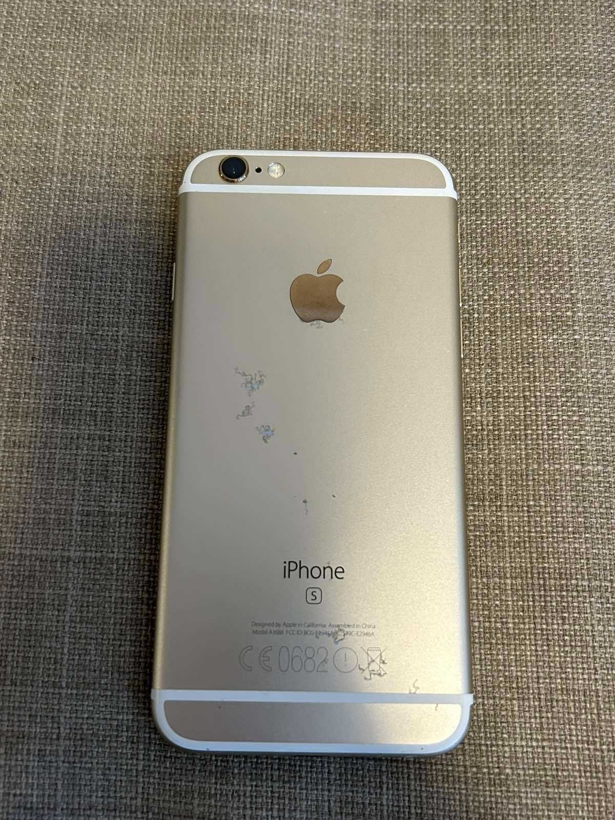 Iphone 6s 16GB,с чисто нови слушалки