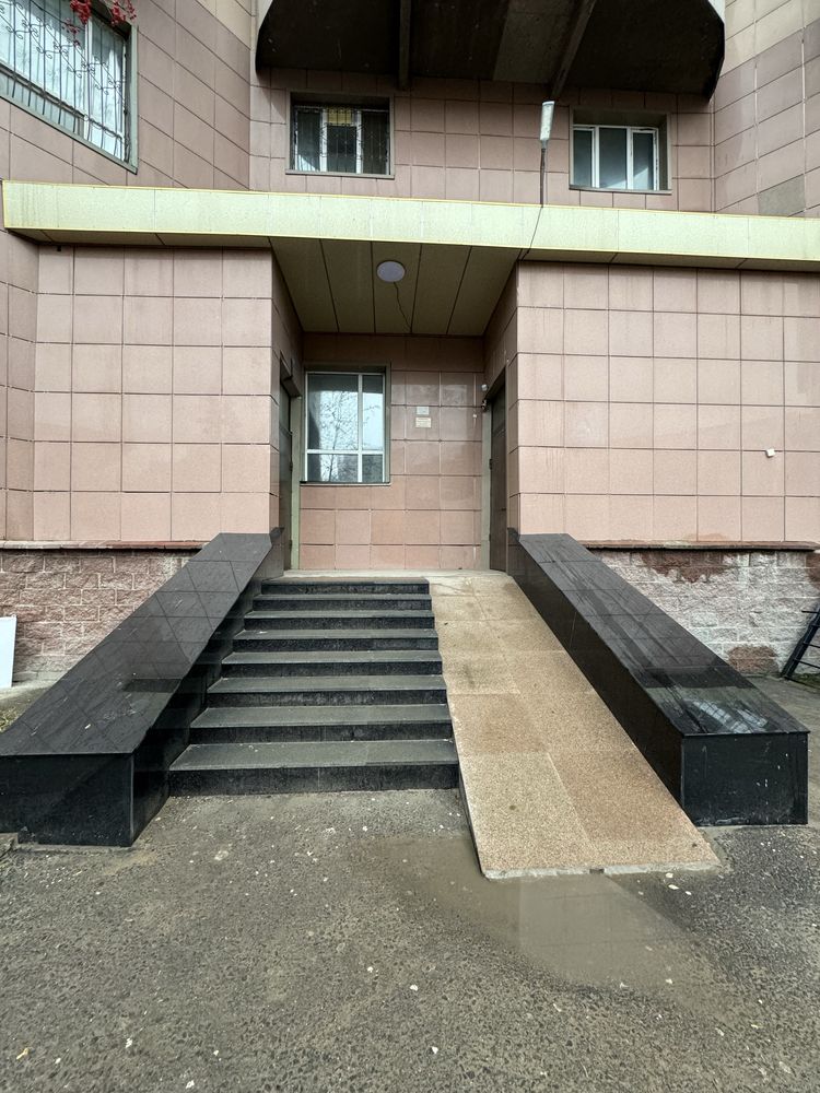 Ремонт входных групп крыльца и лестниц