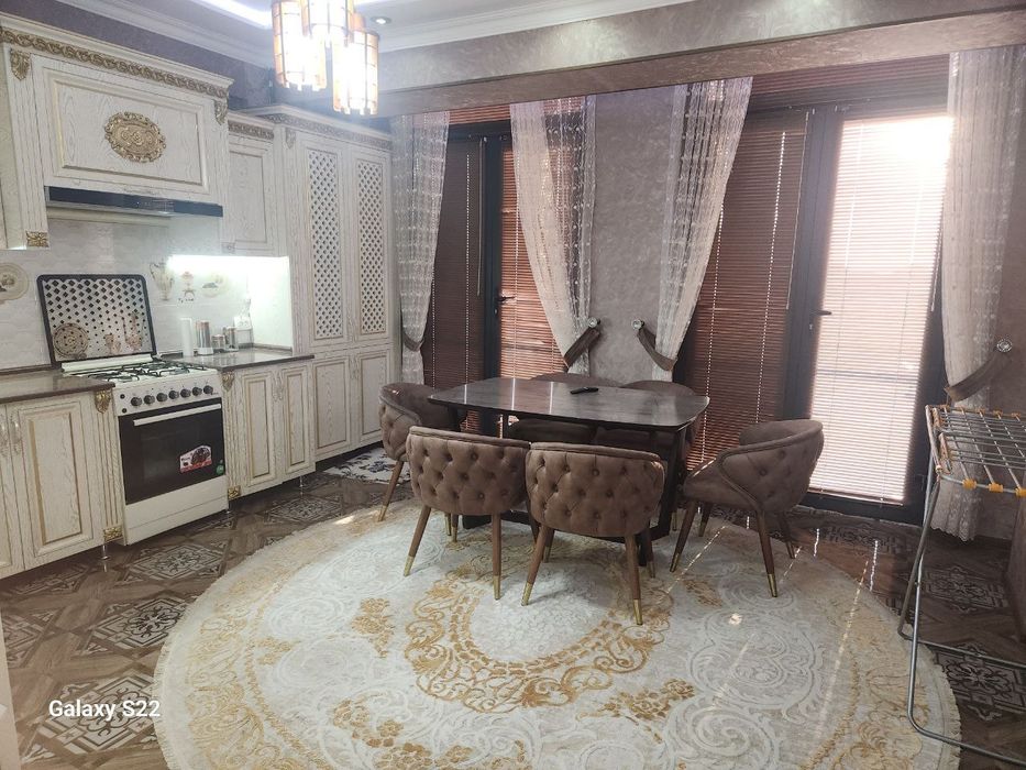 Frunze Amir Temur kochasi Yagona darchada 2 xona Ijaraga Beriladi