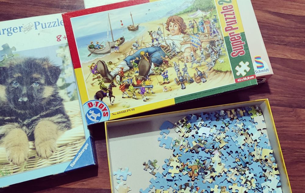 3 Jocuri puzzle 1000, 200, 240 piese