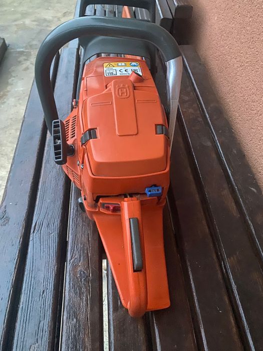 Продавам! Husqvarna 372 xp