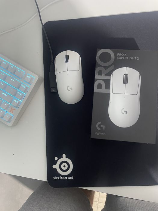 Logitech Superlitgh 2