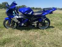 Vand motocicleta vand Yamaha R1