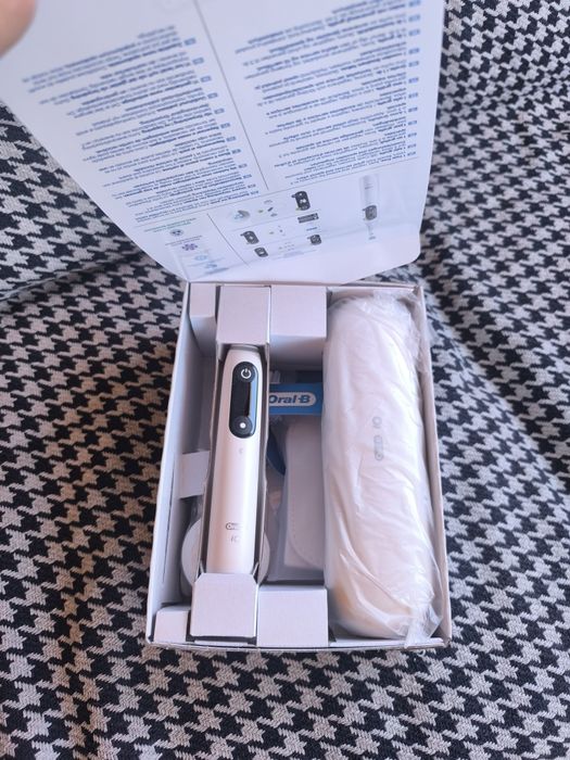 Periuta de dinti Oral-B IOS Series 7 Noua