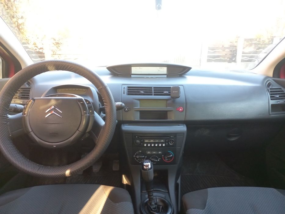 Vând Citroen c4 2006