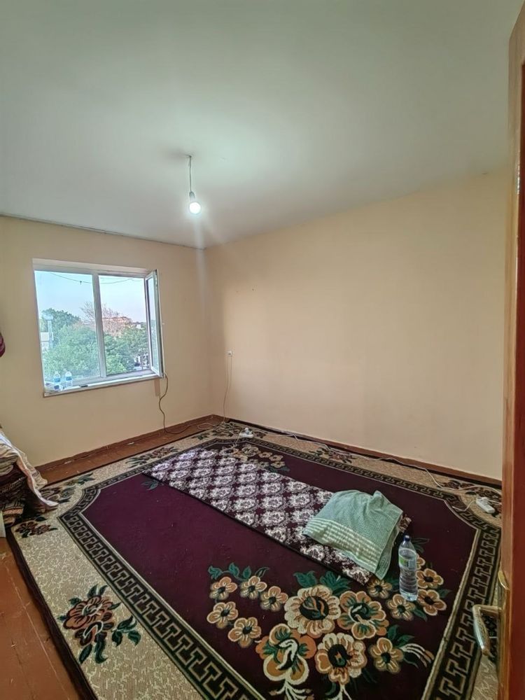 Продается квартира 77 серия по ул. Мирзо Улугбек ор. 33 школа