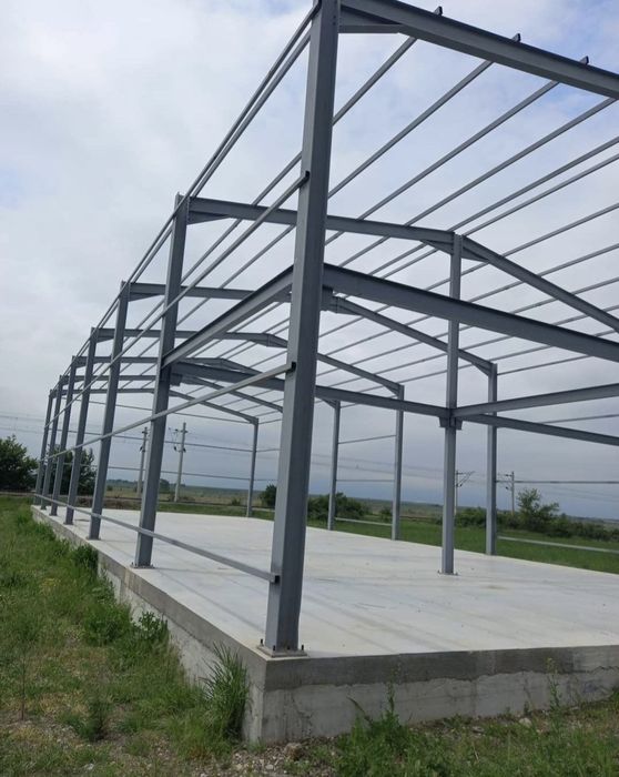 Vand si construiesc o gama larga de hale sau structuri metalice noi ne