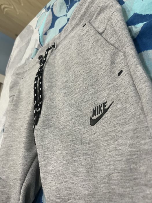 Nike tech долнище 15-16г.