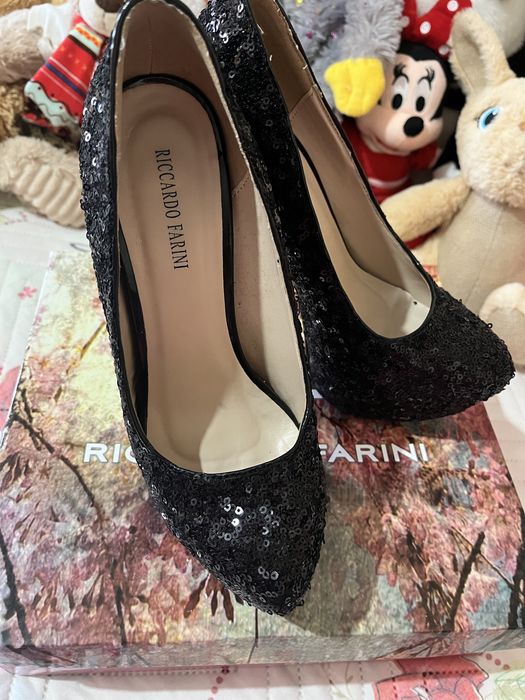 Чисто нови обувки