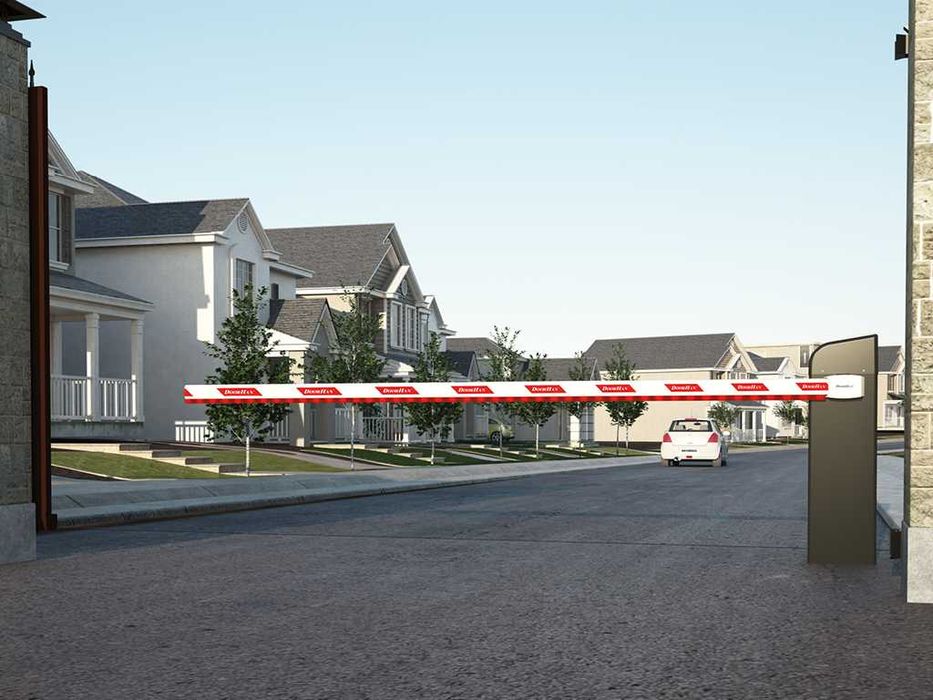 Шлагбаум во двор