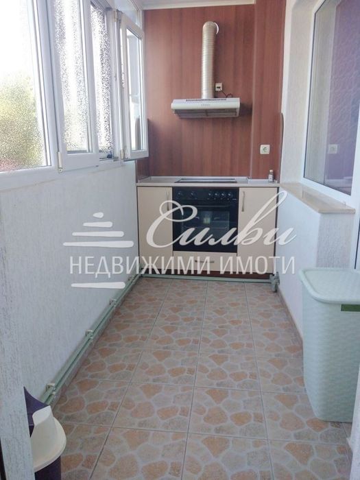 Продава се Двустаен апартамент в Шумен, Еверест - 65 кв.м за 1099 €/кв.м - Снимка #2