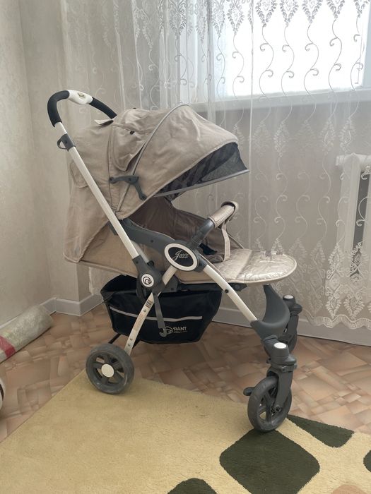 Коляска прогулочная RANT Jazz Trends