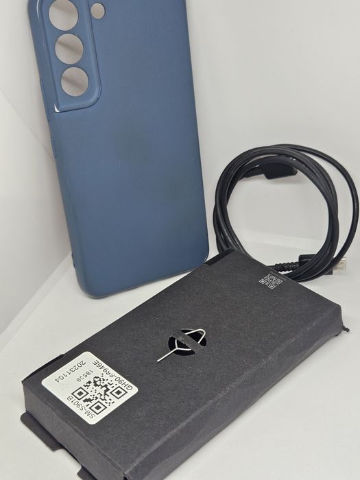 Samsung Galaxy S22 128Gb/8Ram White