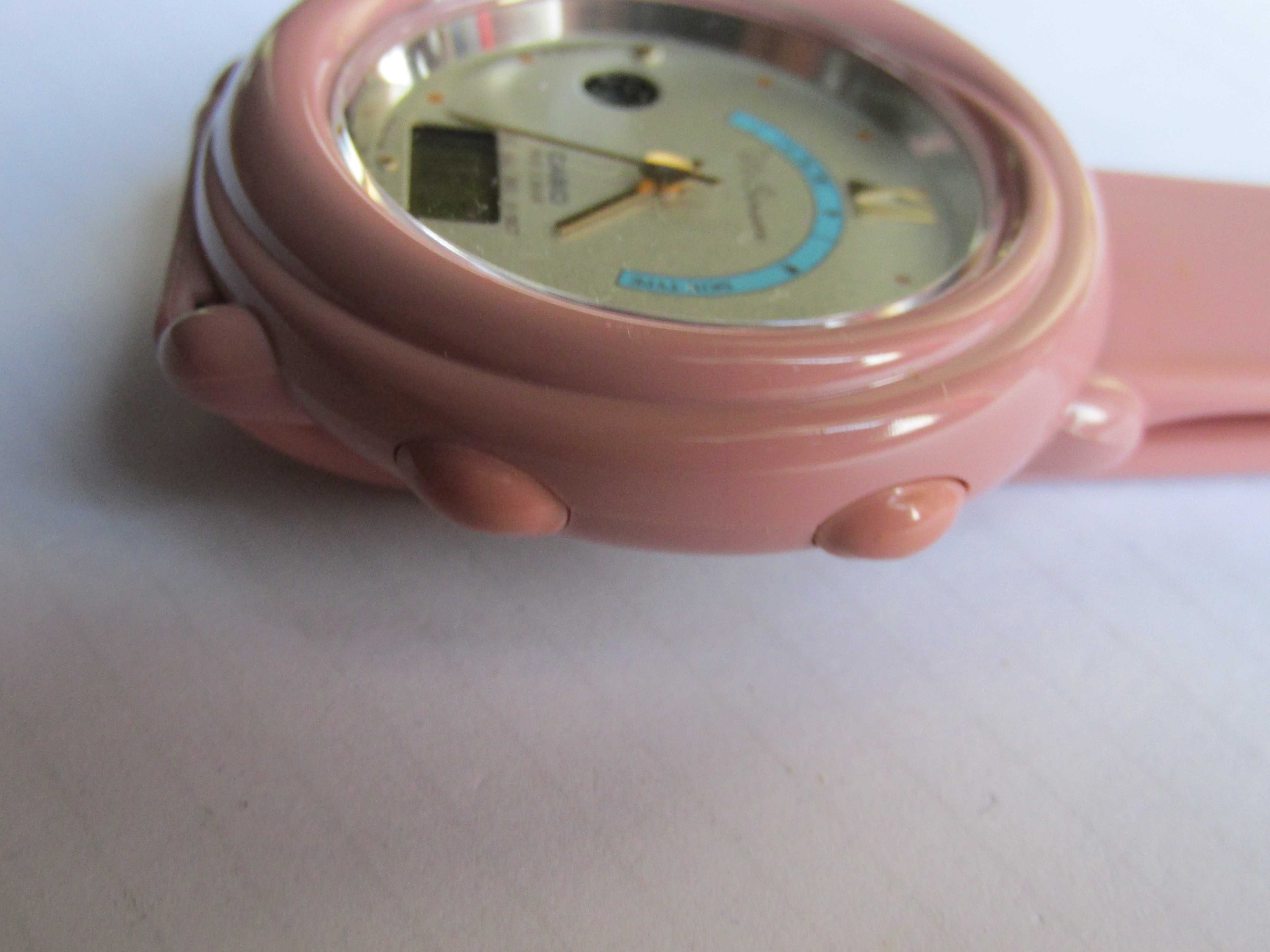 Casio UV-10 UV Sensor Made in Japan Касио ръчен часовник нов