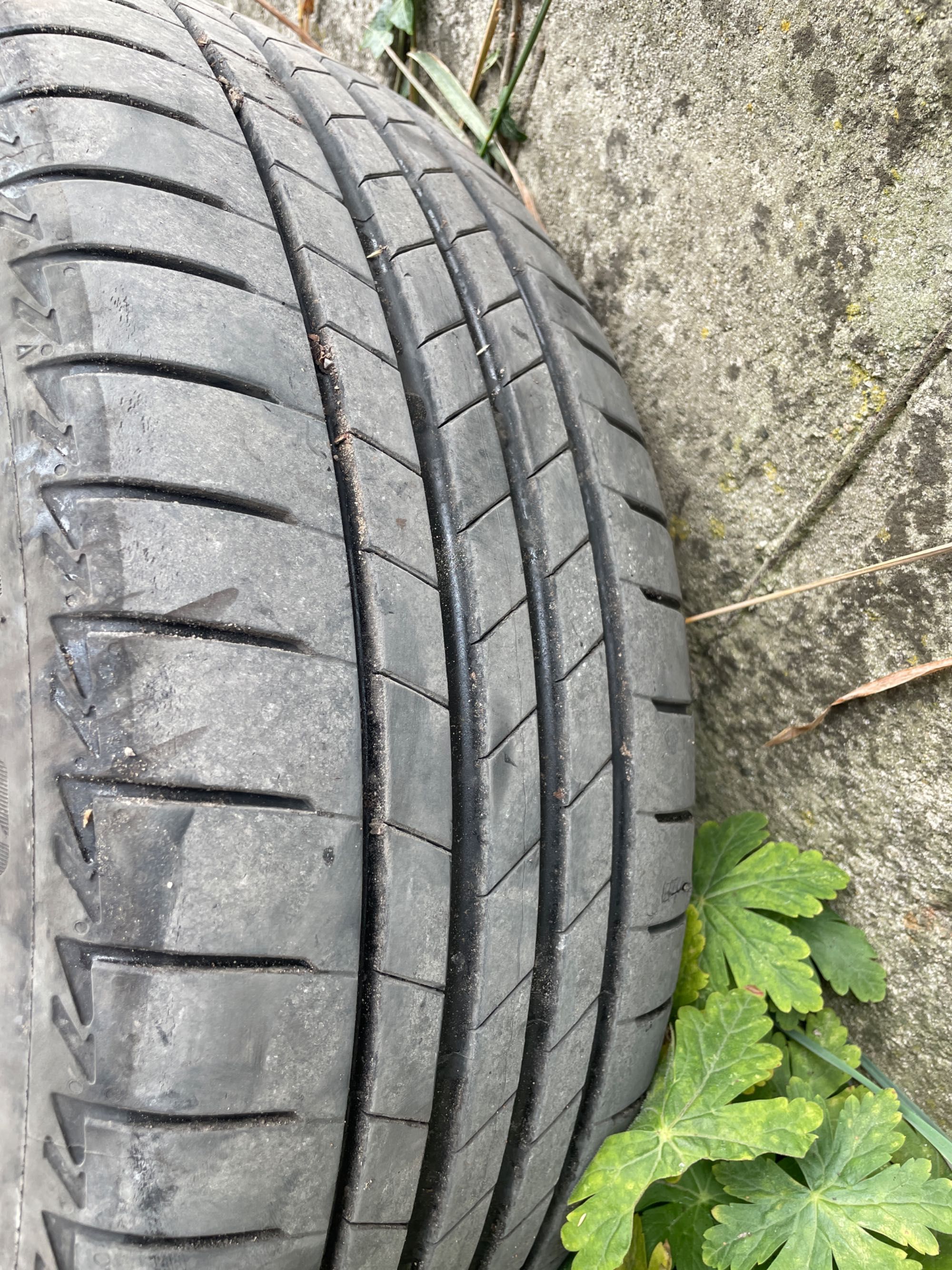 Летни гуми R17 Bridgestone Turanza T005* Хомологация BMW